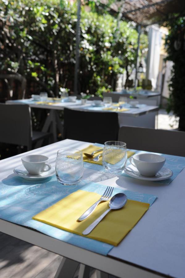 Hotel Le Giare Marina di Pietrasanta Zewnętrze zdjęcie