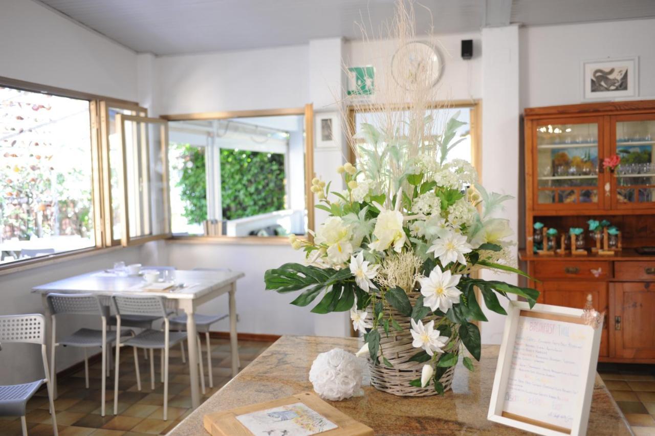 Hotel Le Giare Marina di Pietrasanta Zewnętrze zdjęcie